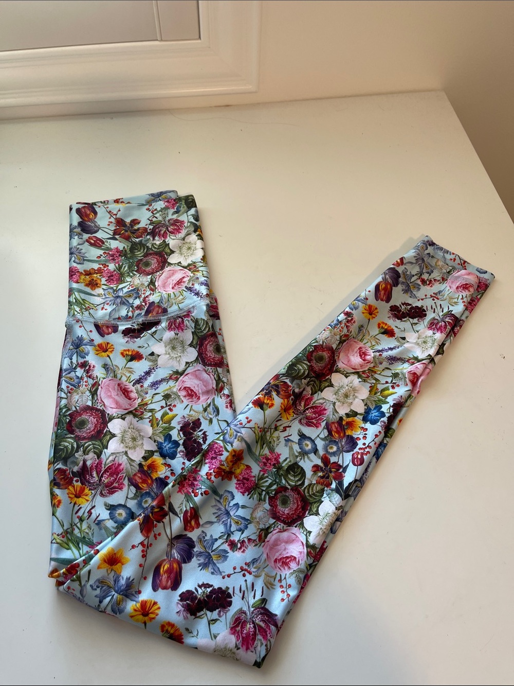 Emily HSU Blue Floral Leggings